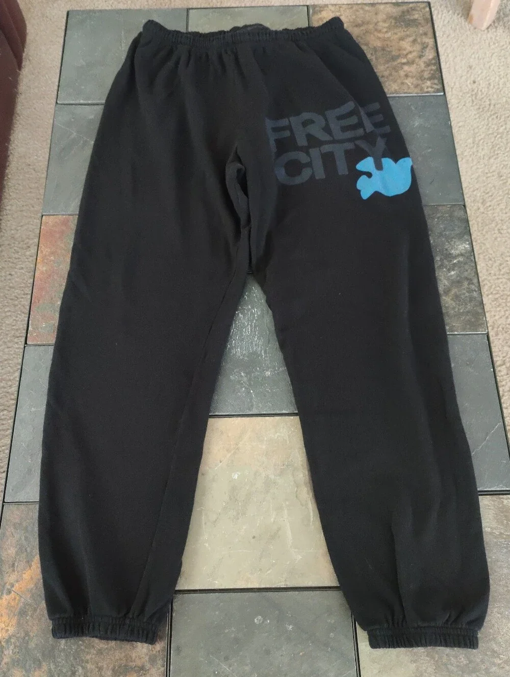 Free City Women’s M Sweatpants Joggers Black/Blue - Picture 5 of 10